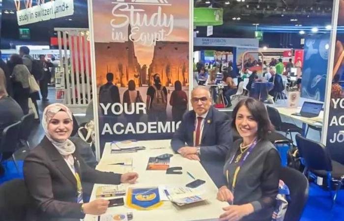 جامعة
      طنطا
      تنطلق
      عالمياً
      من
      «EAIE
      2026»
      بشراكات
      أكاديمية
      وبحثية
      مع
      جامعات
      من
      8
      دول