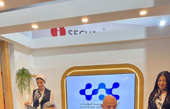 بالبلدي: الجمهورية مصر العربيةية
      للمطارات
      تعزز
      التشغيل
      والتطوير
      والتعاون
      خلال
      مشاركتها
      في
      خلال الساعات الجارية
      الثاني
      من
      EIAS
      2026