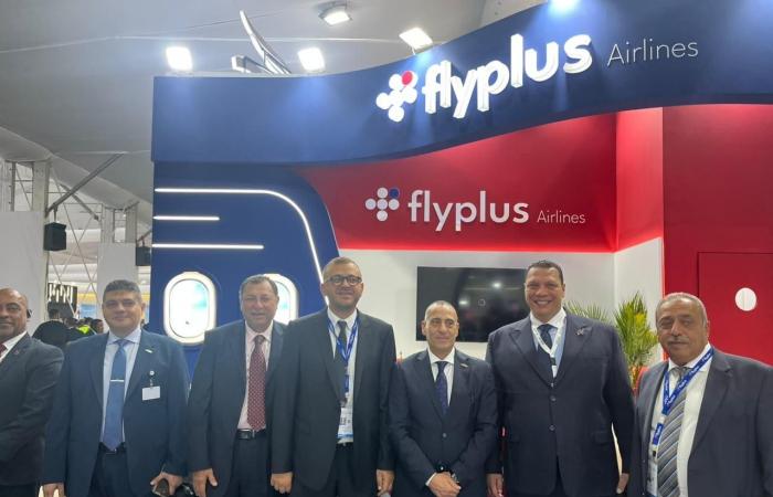 بالبلدي: نسما
      للطيران
      تعلن
      تحولها
      الاستراتيجي
      بإطلاق
      هويتها
      الجديدة
      "flyplus"
      وانضمام
      طائرتها
      الـ
      13
      غدًا
      ضمن
      خطة
      توسعية
      كبرى
