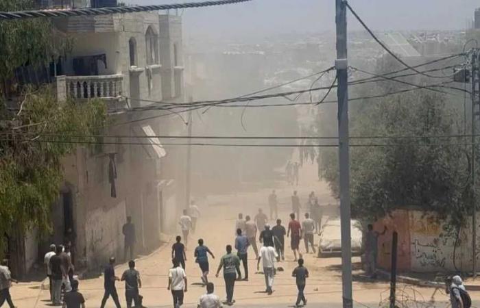 تقرير:
      استشهاد
      فلسطينيين
      اثنين
      وإصابة
      آخرين
      في
      غارة
      إسرائيلية
      على
      غزة
