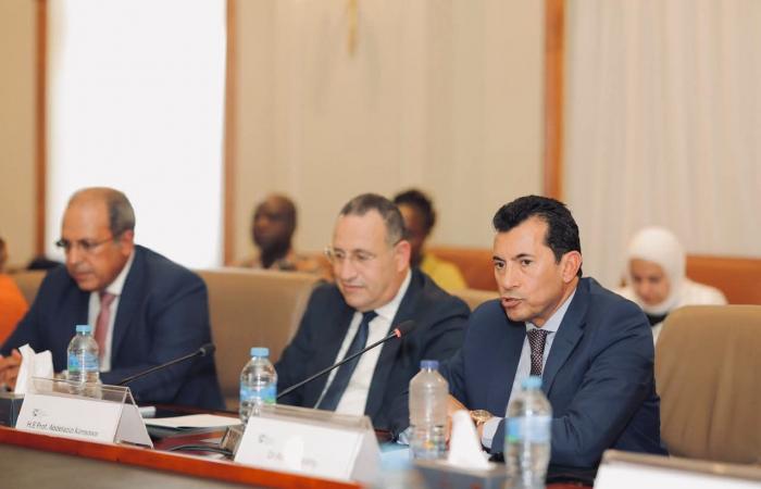 بالبلدي : إعلان
      القاهرة
      2026
      يضع
      خارطة
      طريق
      جديدة
      للرياضة
      الجامعية
      الإفريقية