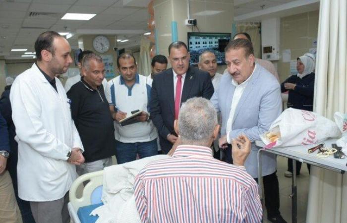 بالبلدي : محافظ
      بورسعيد
      يتفقد
      مستشفى
      السلام
      ويوجه
      برعاية
      مريض
      وتوفير
      حياة
      كريمة
      له