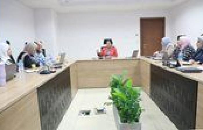 بالبلدي: نائب
      وزير
      الصحة
      تتابع
      تطوير
      خدمات
      الرعاية
      للأم
      والطفل
      مع
      ممثلي
      منظمة
      الصحة
      العالمية