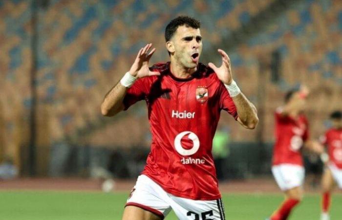 بالبلدي : «زيزو»
      يضع
      الأهلي
      في
      المقدمة
      أمام
      أبو
      قير
      للأسمدة
      بالدوري
      «فيديو»