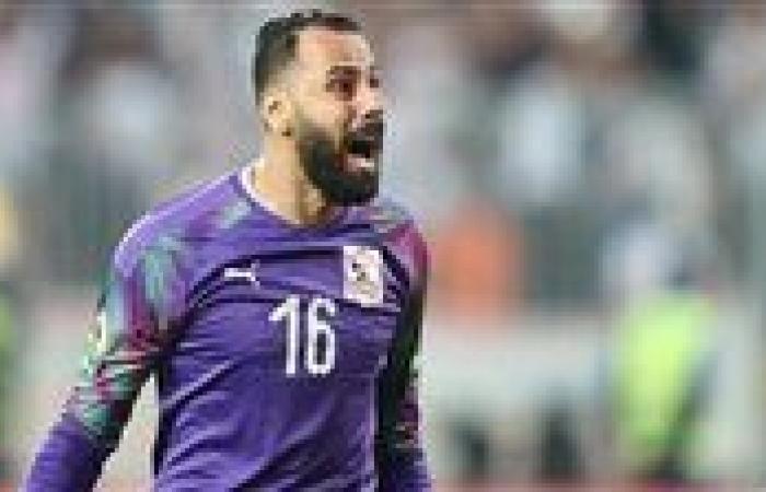 بالبلدي: أحمد
      نبيل:
      جنش
      لاعب
      محترف..
      و«تفويته»
      للزمالك
      عارٍ
      تمامًا
      من
      الصحة