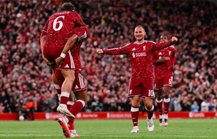 بالبلدي : موعد
      مباراة
      ليفربول
      القادمة
      بعد
      الفوز
      على
      توتنهام
      في
      كأس
      كاراباو
