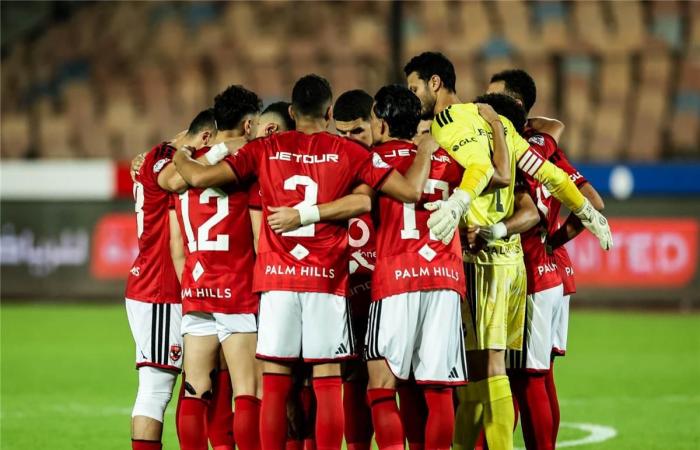 بالبلدي : طبيب
      الأهلي
      يعلن
      إصابة
      مفاجئة
      للاعب
      الفريق
      بعد
      مشاركته
      أمام
      أبو
      قير
      للأسمدة