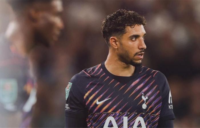 بالبلدي : فيديو
      |
      ماذا
      قدم
      عمر
      مرموش
      في
      مباراة
      توتنهام
      وليفربول
      بـ
      كأس
      كاراباو؟