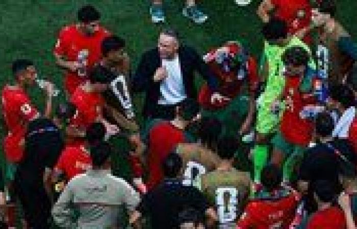 بالبلدي: محمد
      وهبي
      يعلن
      قائمة
      المغرب
      لمواجهتي
      الجابون
      وليسوتو
      وودية
      غانا