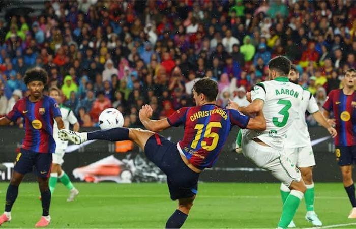 بالبلدي : برشلونة
      يحقق
      رقمًا
      مميزًا
      أمام
      راسينج
      في
      الدوري
      الإسباني