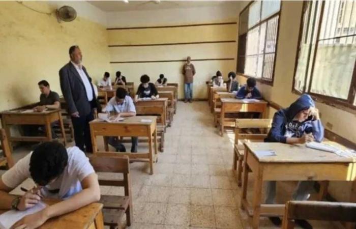 قطاع
      المعاهد
      الأزهرية
      يفتح
      باب
      التظلمات
      على
      نتيجة
      الشهادة
      الثانوية
      19
      سبتمبر
      لمدة
      60
      يومًا