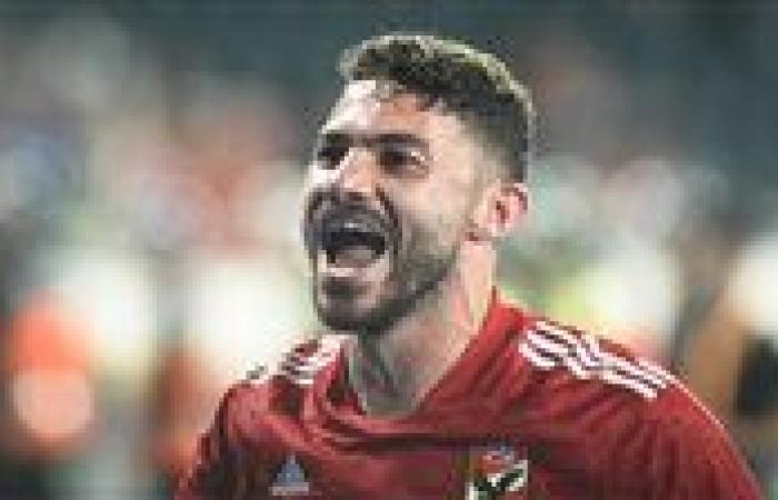 بالبلدي: خالد
      الغندور:
      ياسر
      إبراهيم
      يطلب
      منحة
      تعاقد
      قبل
      تجديد
      عقده