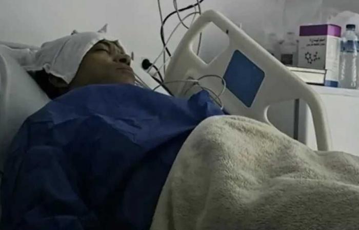 زوجة
      سامح
      حسين
      تطلب
      الدعاء
      له
      بعد
      نقله
      للعناية
      المركزة:
      اللهم
      استودعتك
      قلبي
      فنجِّه
      مما
      يُخيفه