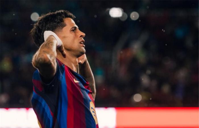 بالبلدي : كانسيلو:
      سجلت
      أفضل
      هدف
      في
      مسيرتي..
      وثنائي
      برشلونة
      من
      الطراز
      العالمي
