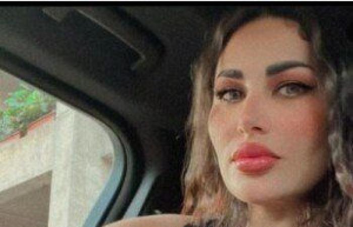 بالبلدي : بعد
      إعلانها
      الزواج
      العرفي..
      تطورات
      مثيرة
      في
      قضية
      ندى
      الكامل
      ومطرب
      الراب
      «كردي»