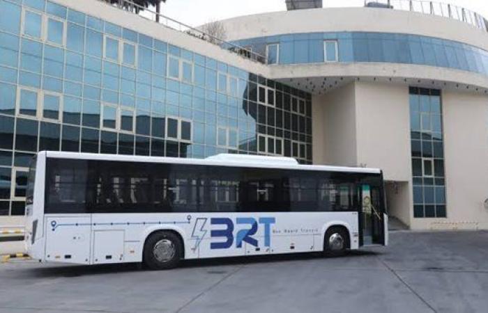 بالبلدي: بدء
      التشغيل
      التجريبي
      للأتوبيس
      الترددي
      السريع
      غدا
      السبت
      بمحطات
      المرحلة
      الثانية