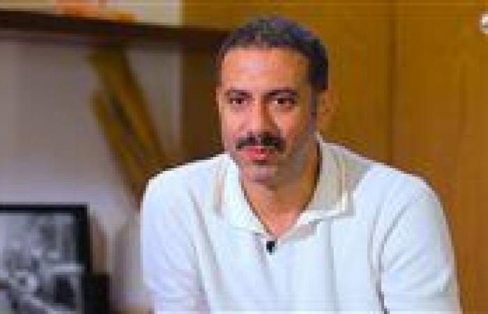 بالبلدي: مسلسل
      «فرق
      شاسع»
      في
      أزمة..
      ما
      علاقة
      محمد
      فراج؟
