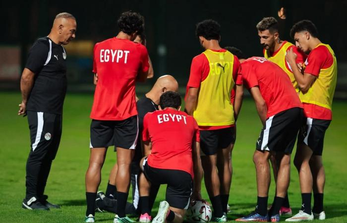 بالبلدي: تدريبات
      استشفائية
      وتقسيمة
      في
      مران
      منتخب
      مصر
      استعدادًا
      لتصفيات
      إفريقيا