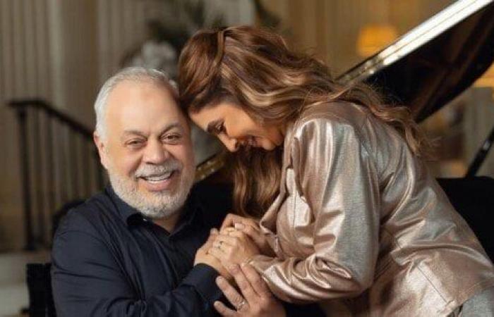 بالبلدي: شقيت
      وتعبت..
      وموصلتش
      بـ
      أشرف
      زكي..
      روجينا
      ترد
      بقوة
      على
      منتقديها
      بكواليس
      رحلتها
      الفنية