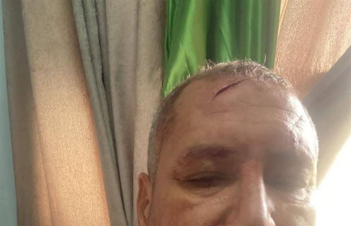 بالبلدي : محافظ
      مطروح
      يوقف
      عاملة
      بإحدي
      المدارس
      عن
      العمل
      3
      أشهر