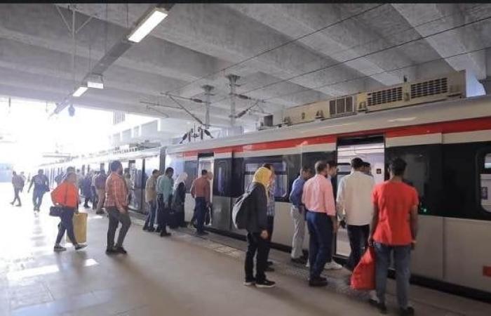 بالبلدي: يبدأ
      بـ
      150
      جنيها..
      تفاصيل
      اشتراكات
      القطارات
      للطلاب
      والموظفين