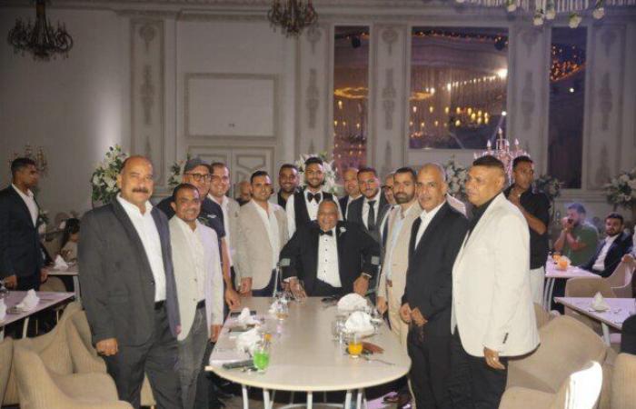 بالبلدي : زفاف
      مهاب
      أبو
      الدهب
      وحبيبة
      الطيب