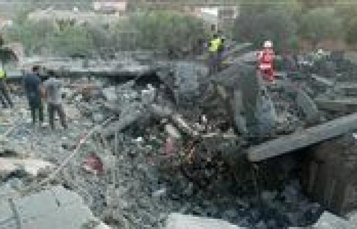 بالبلدي: شهيدان
      ومصابون
      في
      قصف
      الاحتلال
      الإسرائيلي
      لمناطق
      متفرقة
      في
      قطاع
      غزة