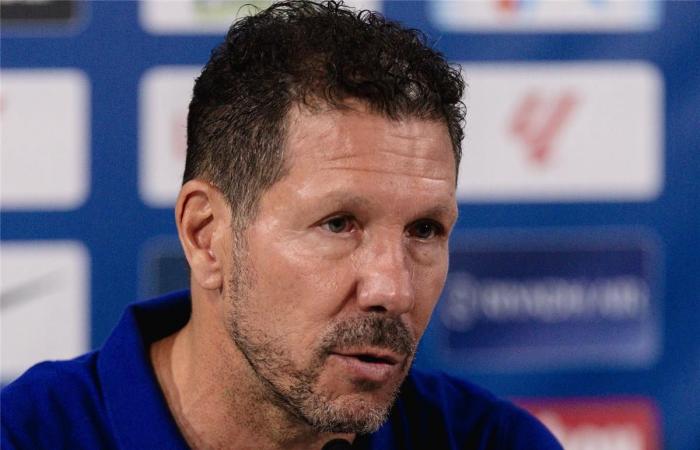 بالبلدي : سيميوني
      يوضح
      مدى
      جاهزية
      جوليان
      ألفاريز
      لمواجهة
      ريال
      مدريد..
      ويؤكد:
      أنا
      معجب
      بـ
      مورينيو
