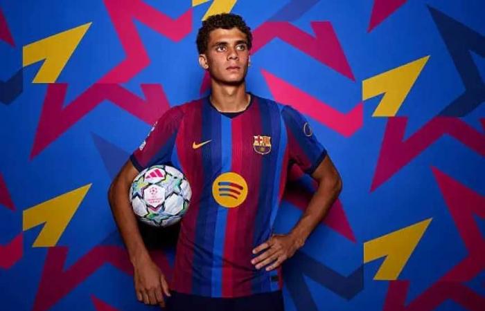 المدير
      الرياضي
      لبرشلونة:
      نراقب
      المواهب
      عالميًا..
      وحمزة
      عبد
      الكريم
      نموذجًا