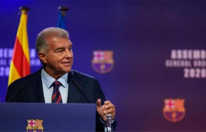 بالبلدي : لابورتا
      يهاجم
      أتلتيكو
      مدريد
      مجددًا
      بسبب
      ألفاريز:
      تظاهروا
      بالاستياء
      وظهروا
      على
      حقيقتهم