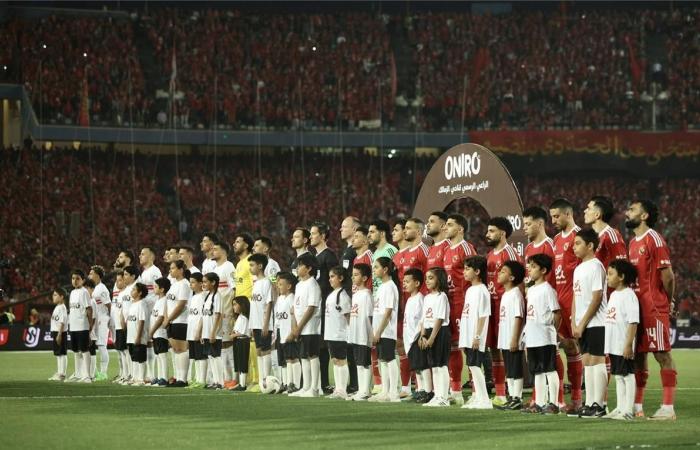 بالبلدي : خاص..
      لجنة
      الحكام
      تتخذ
      قرارًا
      بشأن
      حكم
      مباراة
      الأهلي
      والزمالك