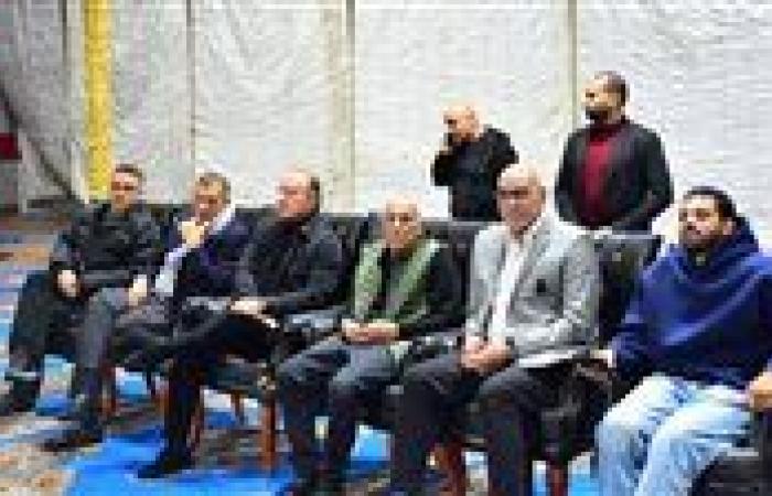 بالبلدي: انقسام
      داخل
      مجلس
      إدارة
      الزمالك
      حول
      آلية
      توزيع
      سيولة
      "صفقة
      بيزيرا"