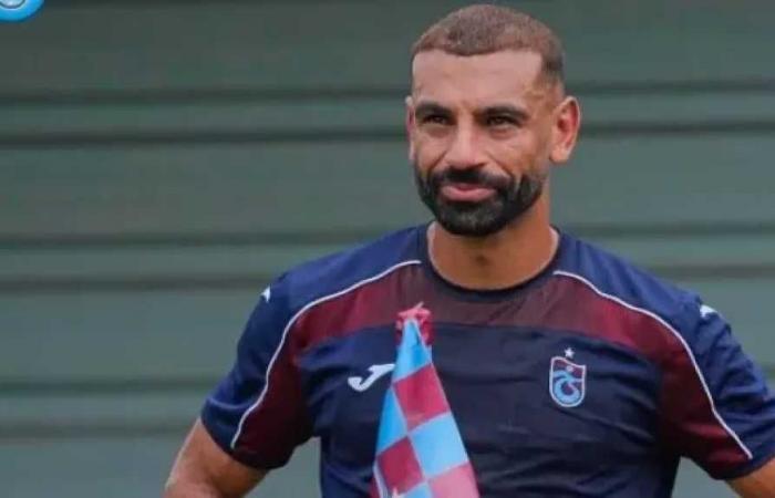 بعد
      ليلة
      الهاتريك
      التاريخية..
      رئيس
      طرابزون
      سبور
      يشيد
      بشخصية
      محمد
      صلاح
      ويتغزل
      في
      تواضعه