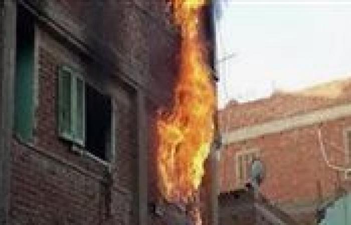 بالبلدي: قوات
      الحماية
      المدنية
      تسيطر
      على
      حريق
      منزل
      بالجيزة