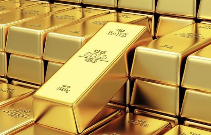 بالبلدي : «مرصد
      الذهب»:
      الذهب
      يرتفع
      9.4%
      منذ
      بداية
      العام
      بمكاسب
      550
      جنيهًا