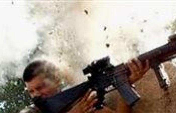 بالبلدي: إصابة
      3
      أشخاص
      خلال
      مشاجرة
      بالأسلحة
      النارية
      بالطريق
      الصحراوي
      الغربي
      بقنا