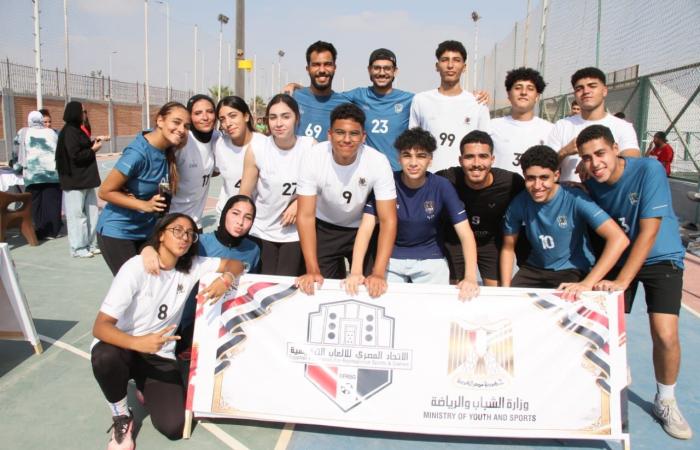 بالبلدي: بمشاركة
      3000
      لاعب
      ولاعبة
      مركز
      التنمية
      الشبابية
      بزايد
      يستضيف
      مهرجان
      الألعاب
      الترفيهية