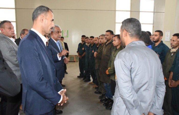 بالبلدي: خلال
      جولته
      بمصنع
      81..
      وزير
      الإنتاج
      الحربي:
      توطين
      التكنولوجيا
      وتعميق
      التصنيع
      المحلي
      في
      مقدمة
      الأولويات