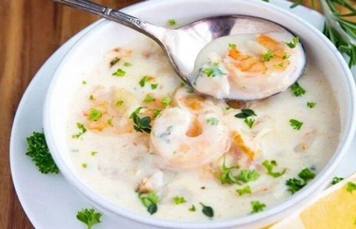 بالبلدي : بخطوات
      بسيطة..
      طريقة
      تحضير
      شوربة
      السي
      فود
      بالبطاطس