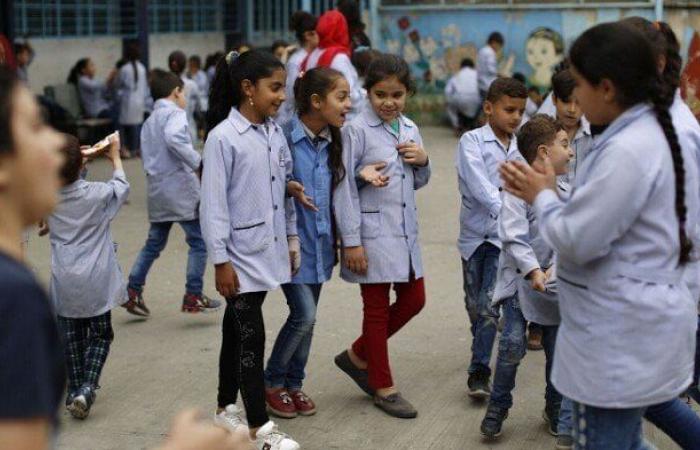 بالبلدي : متى
      يحصل
      الطلاب
      على
      إجازة
      نصف
      العام؟..
      الموعد
      وعدد
      الأيام
