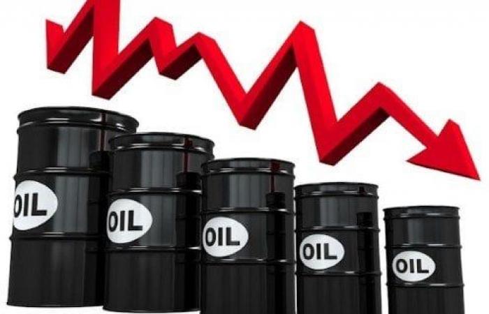 بالبلدي : تراجع
      أسعار
      النفط
      دون
      الـ
      100
      دولار
      للبرميل