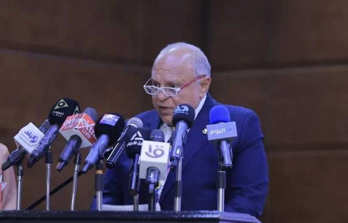 هاني
      محمود:
      دعم
      مؤسسات
      الدولة
      وراء
      الطفرة
      التي
      يشهدها
      الأولمبياد
      الخاص
      في
      مصر