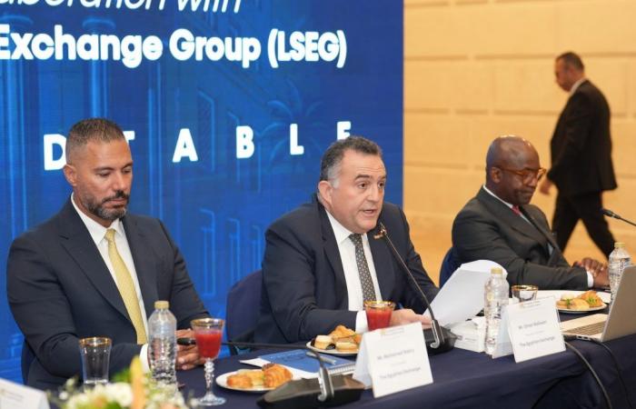 بالبلدي : البورصة
      المصرية
      ومجموعة
      بورصة
      لندن
      تبحثان
      توسيع
      التعاون
      وجذب
      رؤوس
      الأموال
      العالمية