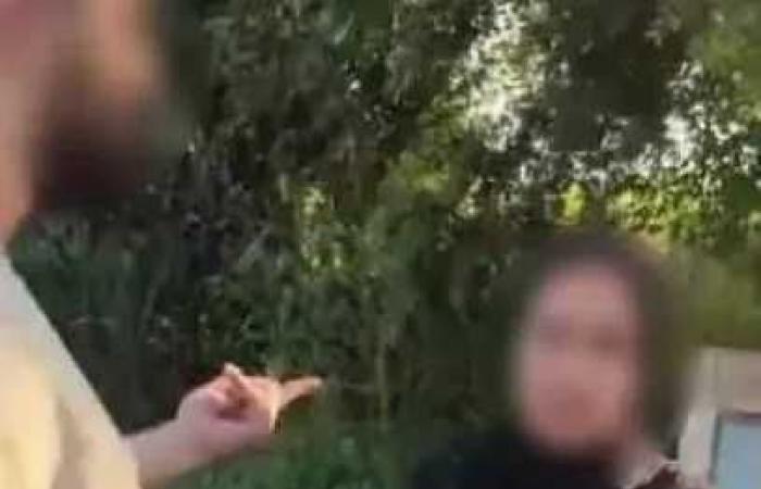 الأمن
      يكشف
      حقيقة
      ممارسة
      سيدة
      لأعمال
      البلطجة
      والتعدي
      على
      أرض
      زراعية
      بالمنوفية
