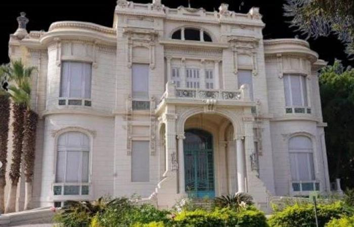 بالبلدي: تمريض
      جامعة
      عين
      شمس
      يحقق
      إنجازًا
      جديدًا
      في
      تصنيف
      شنغهاي
      2026
