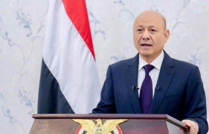 بالبلدي : رويترز:
      العليمي
      طلب
      من
      ترامب
      دعما
      أمريكيا
      للحكومة
      اليمنية
      في
      مواجهة
      الحوثيين