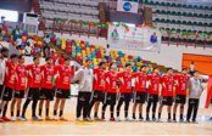بالبلدي: وزير
      الرياضة
      يهنئ
      منتخب
      الناشئين
      لكرة
      اليد
      بعد
      تتويجه
      ببطولة
      إفريقيا