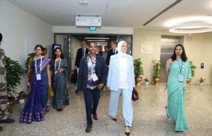 بالبلدي : رئيس
      مصلحة
      الضرائب
      تبحث
      مع
      وزيرة
      المالية
      الهندية
      تطوير
      المنظومة
      الضريبية