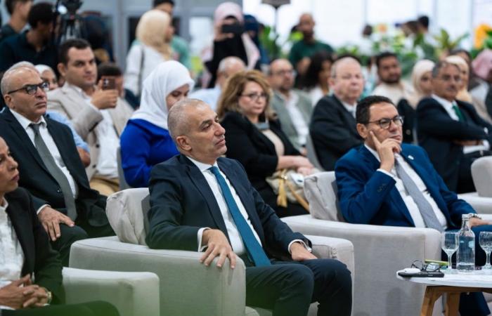 بالبلدي : البنك
      الزراعي
      المصري
      يحقق
      نموًا
      25%
      في
      التمويلات
      خلال
      6
      أشهر..
      ومحفظة
      القروض
      تتجاوز
      110
      مليارات
      جنيه