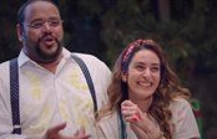 بالبلدي: محمد
      ممدوح
      عن
      أمينة
      خليل:
      فنانة
      موهوبة..
      وعِشرة
      العمر